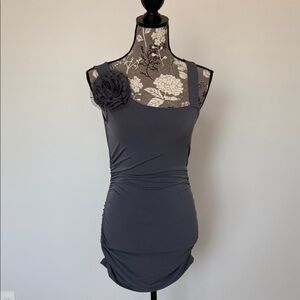 Elegant Gray Sleeveless Dress